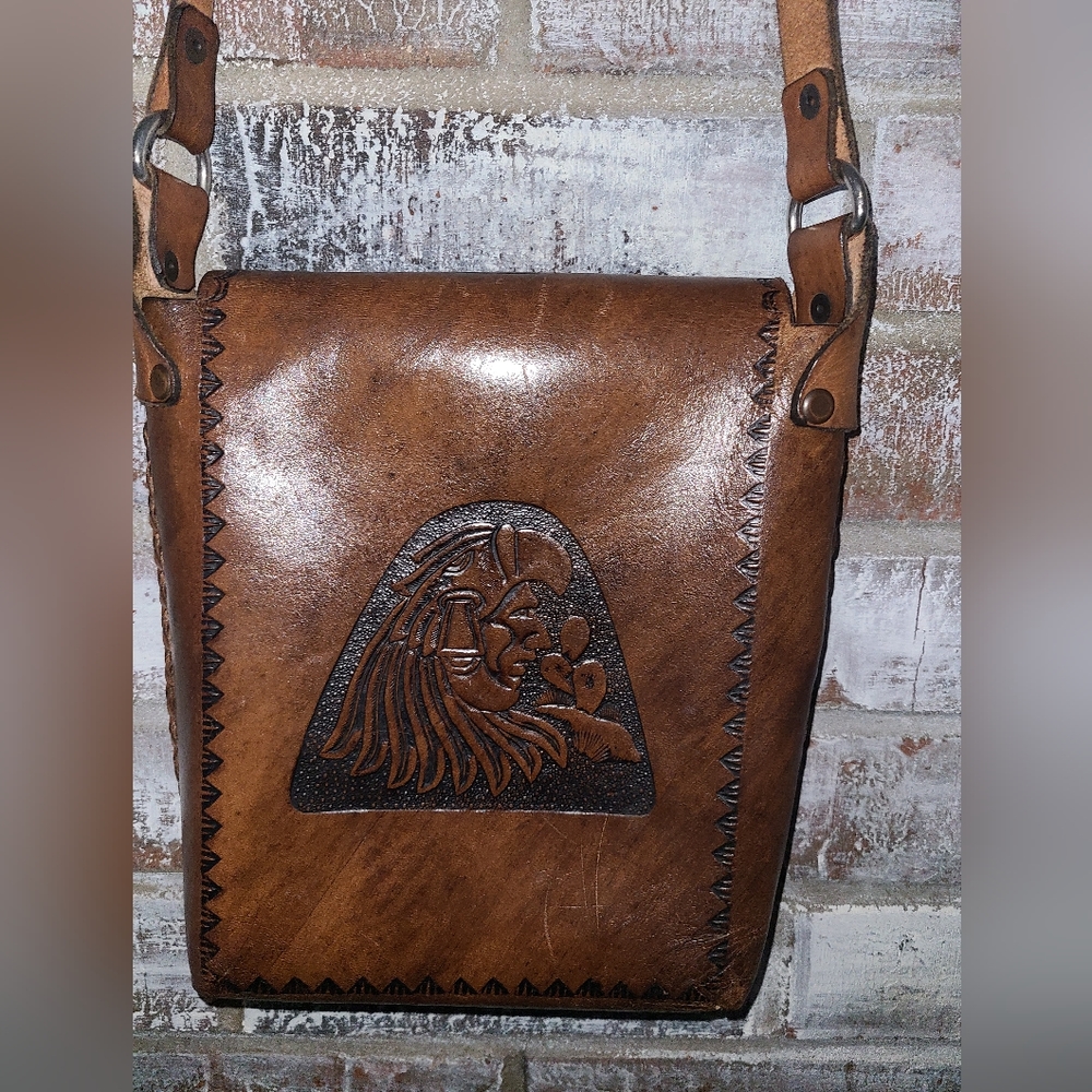 Hand-Tooled Brown Leather Crossbody Bag with Aztec Medallion - Picture 8 of 12
